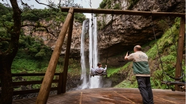 Tour Pé da Cascata Explorer com ALMOÇO
